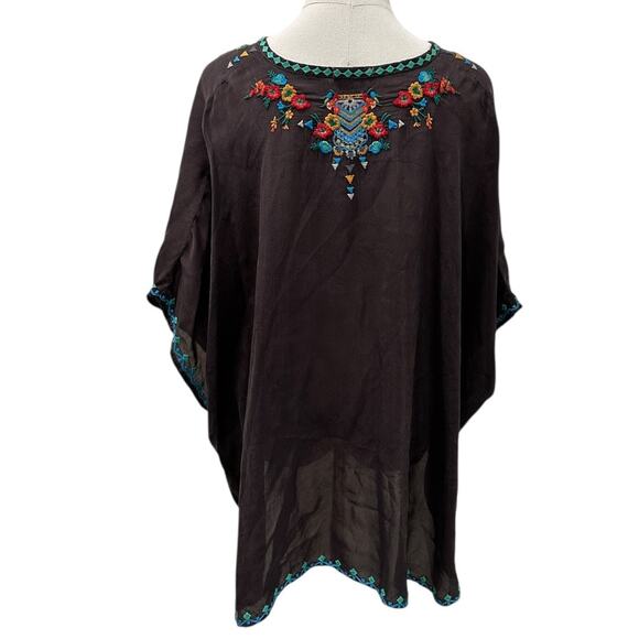 Johnny Was Embroidered Bohemian Poncho - Picture 6 of 7
